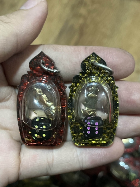 Amulet giá rẻ