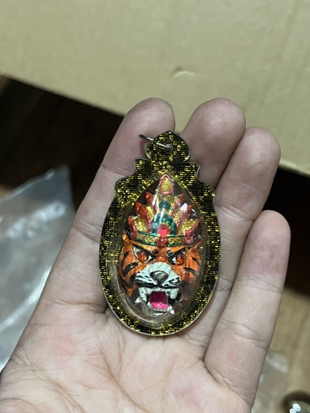Amulet giá rẻ