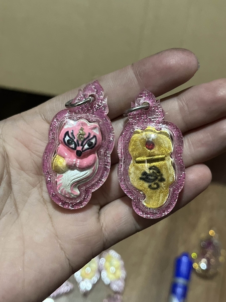 Amulet giá rẻ