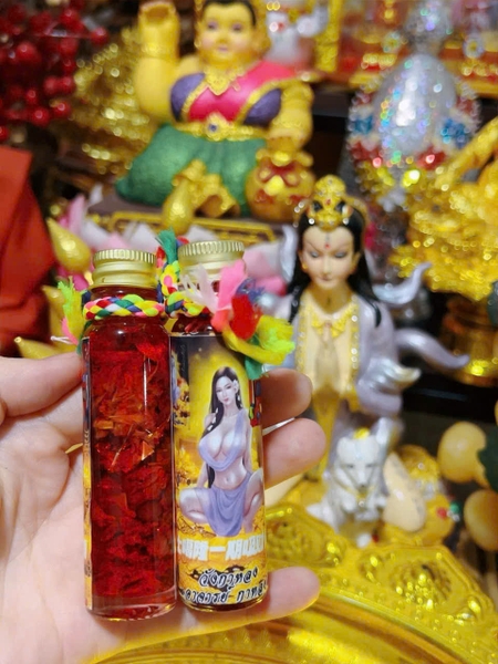 Dầu gọi tài sản tím