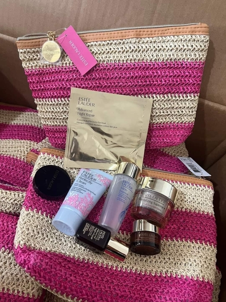 Túi cói Mỹ phẩm Estee Lauder 7 món
