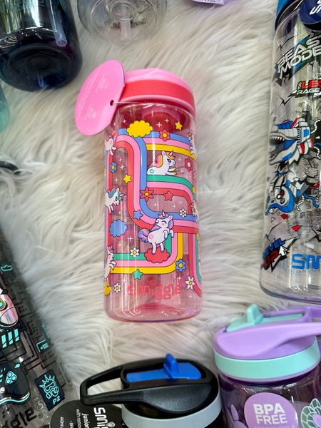 Bình nước nhựa NHỎ 440ml hãng Smiggle có ống hút cho bé nhiều mẫu