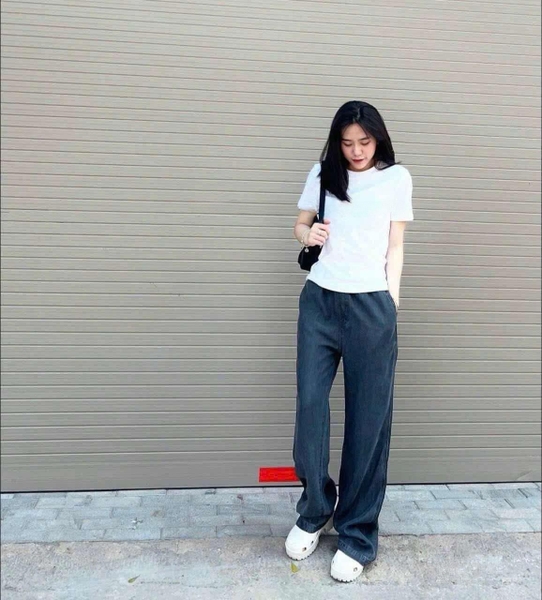 Quần jean denim xám khói cạp chun ống suông cho nữ
