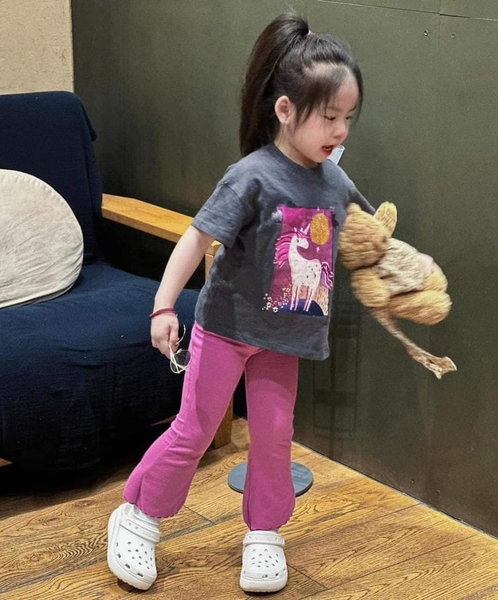 Bộ Cotton Zara Unicorn quần ống loe màu tím