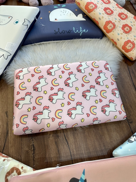 Gối cao su non 1 mặt size 30x50x5cm nhiều mẫu cho bé