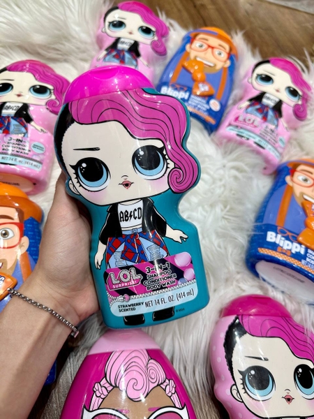 Sữa tắm LOL 3in1 Strawberry Scented 414ml màu hồng