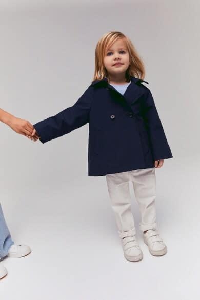 Áo khoác Mango có mũ 3 màu xanh navy, hồng, kaki lót vải hoa nhí cho bé gái