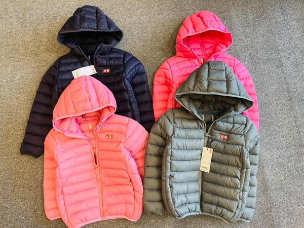 Áo phao Uniqlo dư xịn 4 màu bé trai bé gái