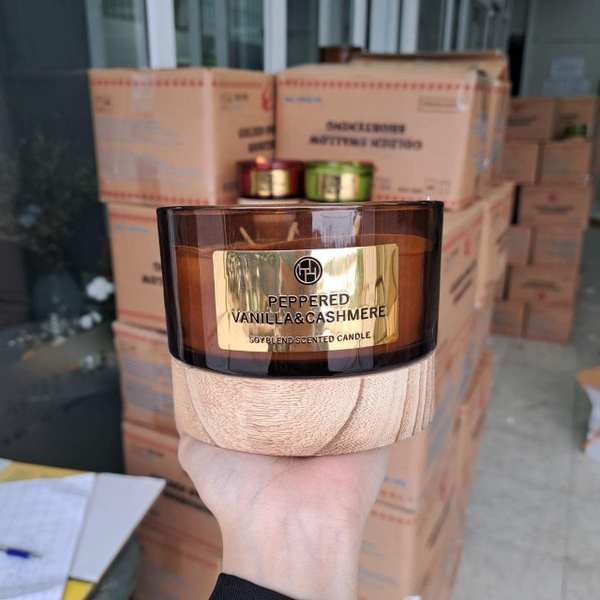 Nến thơm Huntington đế gỗ 3 mùi