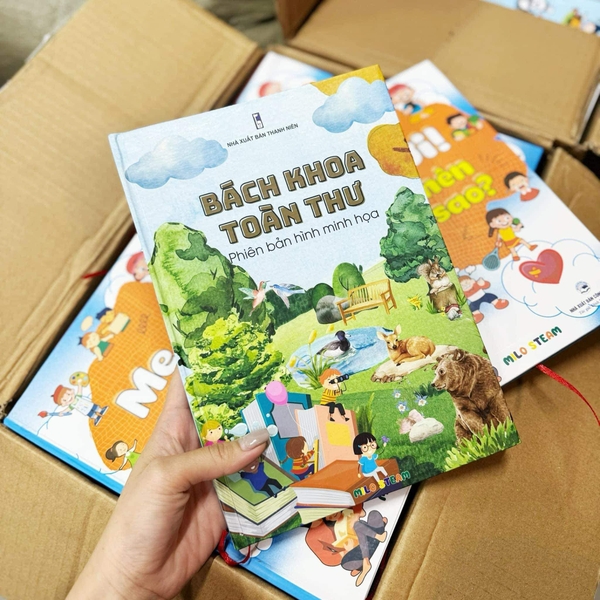 Combo 2 cuốn sách bách khoa toàn thư cho bé