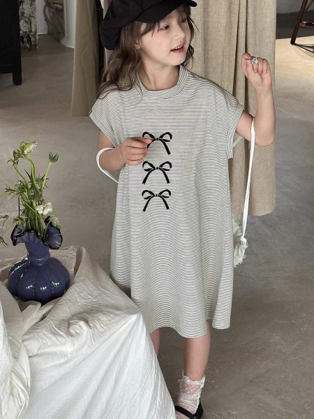 Váy cotton kẻ ngang hoạ tiết nơ dáng chữ A