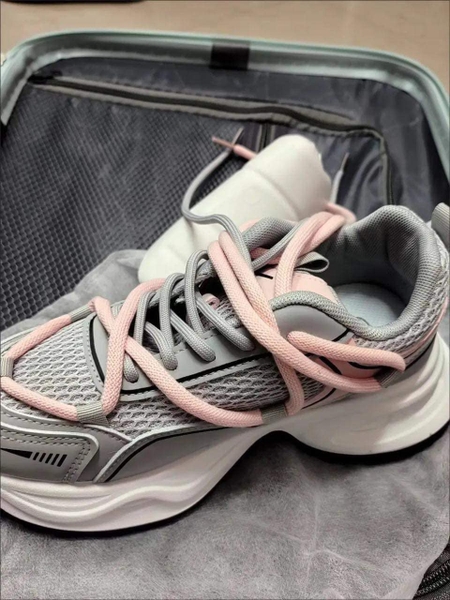 Giày sneaker mix tông ghi hồng đế nhẹ, mềm