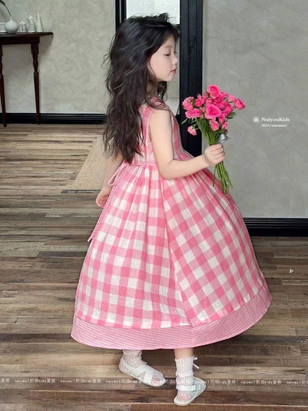 Váy sát nách caro trắng hồng dáng xòe size đại
