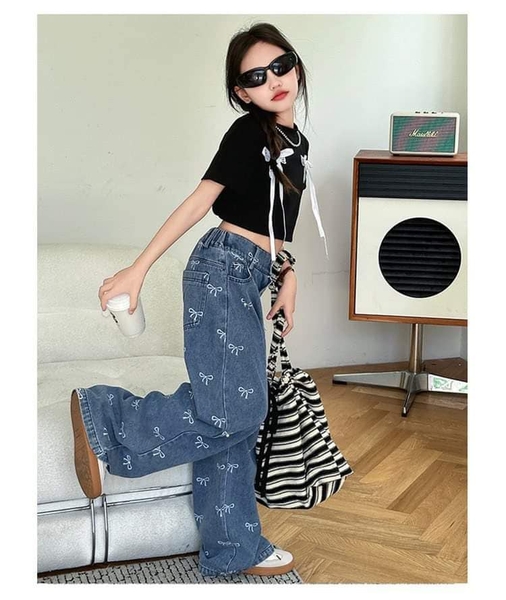 Quần jean ống loe dài họa tiết nơ size đại
