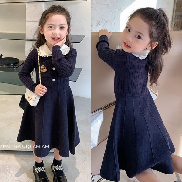 Váy len Hàn bé gái màu navy cổ sen ren trắng