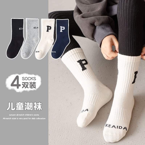 Set 4 đôi tất chữ P cao cổ cho bé màu đen, trắng, ghi, navy