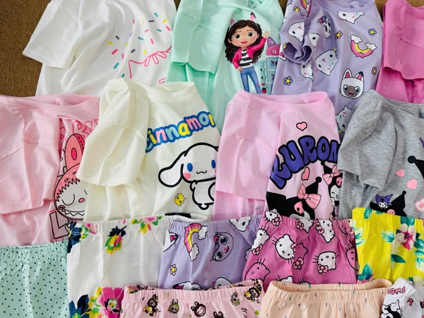 Bộ cotton cộc tay quần sooc H&M Sanrio bé gái nhiều mẫu Kuromi, Cinnamoroll, Hello Kitty