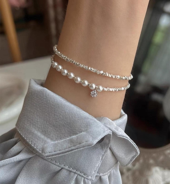 Set 2 vòng tay layer 3in1 màu bạc mix ngọc trai