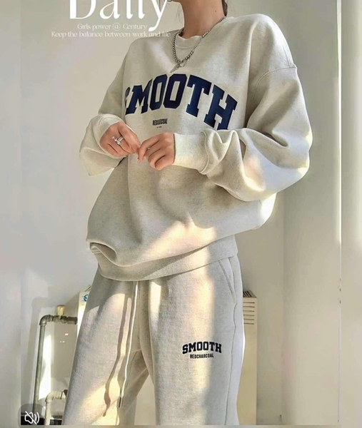 Bộ nỉ dài tay Smooth màu ghi sáng cho nữ