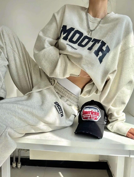Bộ nỉ dài tay Smooth màu ghi sáng cho nữ