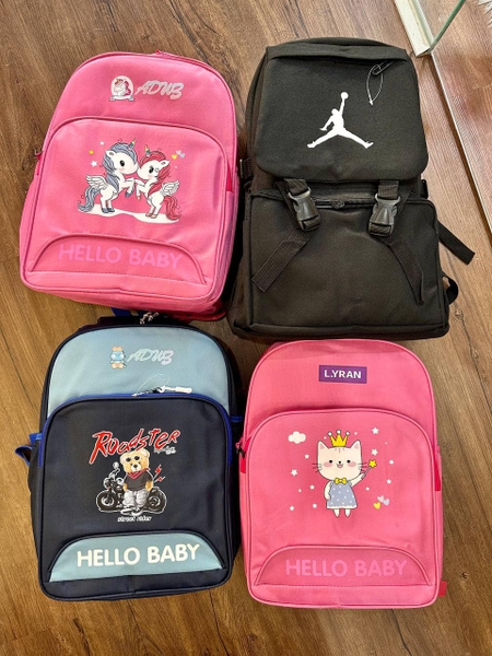 Balo bé 4 mẫu vải dù size 38x17x12cm