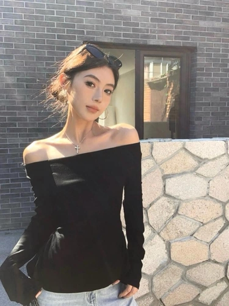 Áo dài tay đen nơ lưng ren cho nữ