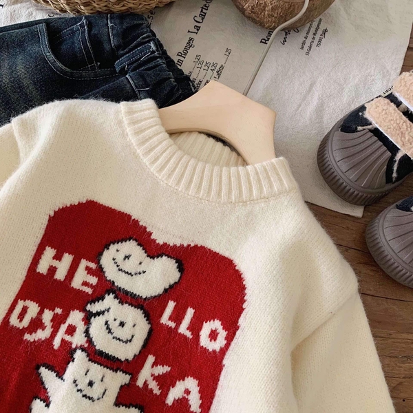 Áo len cổ tròn Hello Osaka 2 màu kem, đỏ