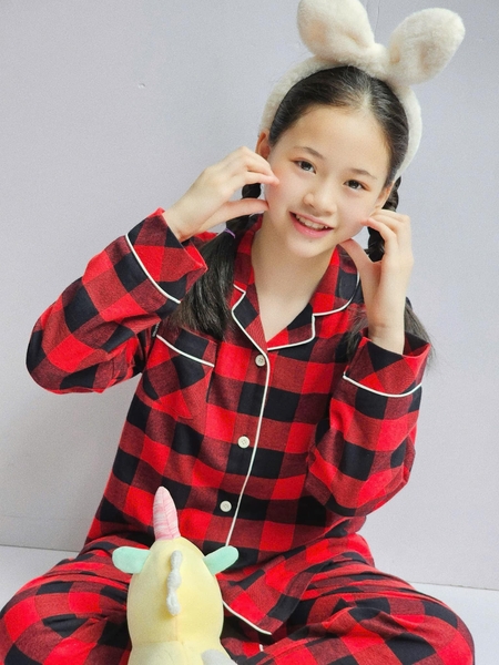 Bộ pyjamas caro đỏ đen xuất Hàn Beemon Classic bé trai, bé gái
