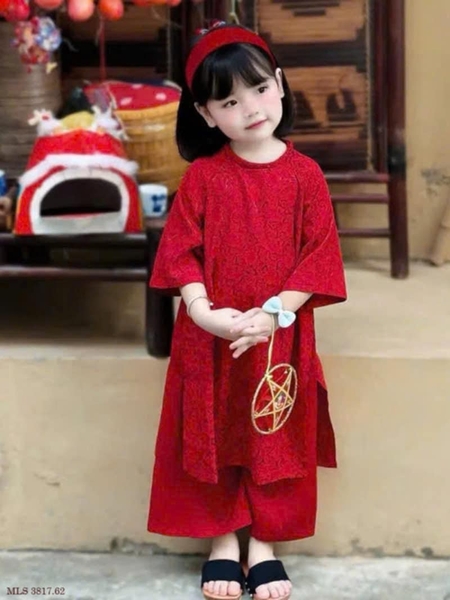 Áo dài gấm đỏ cổ tết sam hãng Melisa Tết 2025