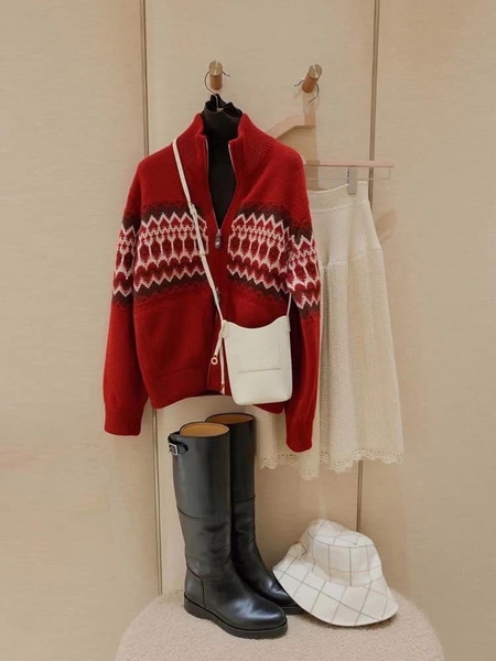Áo cardigan Loro len thổ cẩm màu đỏ cho nữ