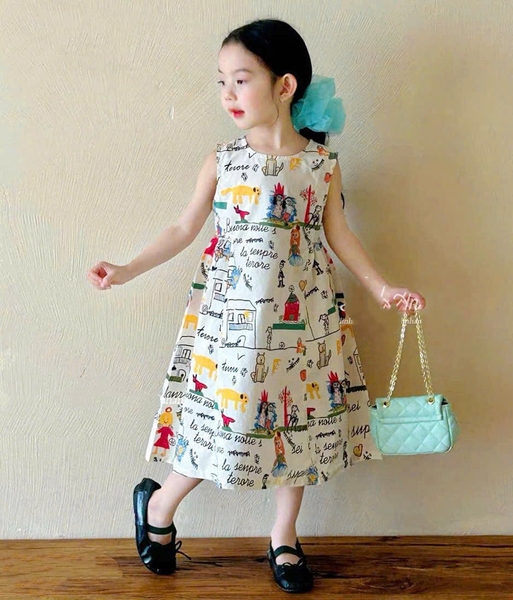 Váy sát nách thô họa tiết hình vẽ nền TRẮNG Linh An