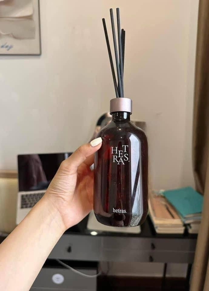 Tinh dầu thơm Hetras nhiều mùi kèm đũa khuếch tán 500ml