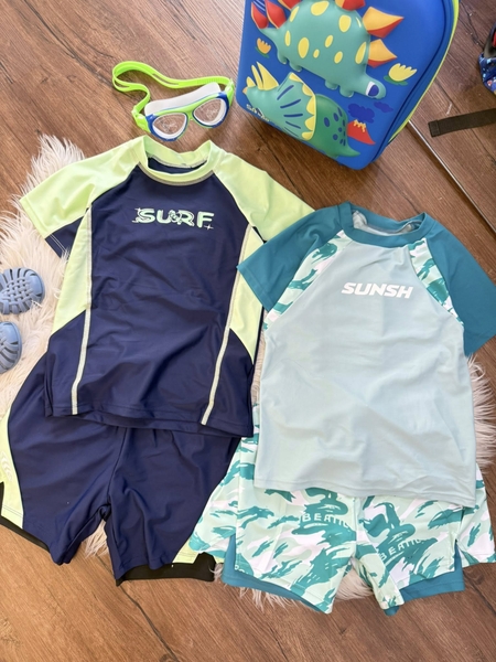 Bộ bơi cộc tay SURF Yuke raglan phối xanh navy bé trai