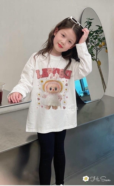 Bộ áo cotton trắng dài tay in hình Labubu quần legging đen Hi.Sun