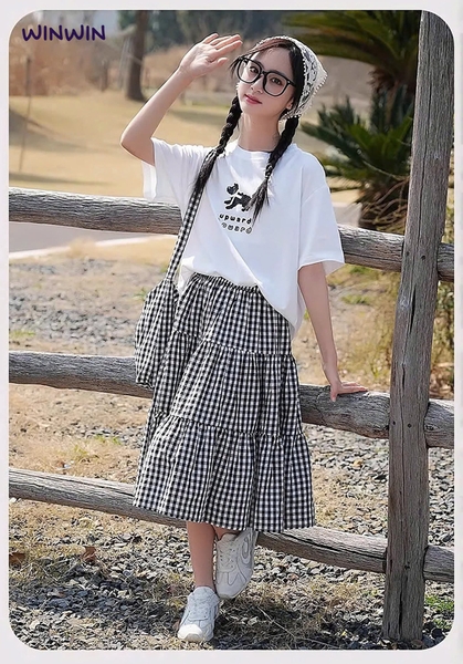 Set bộ 11-15Y WinWin áo cotton cộc tay trắng kèm túi mix chân váy caro 3 màu