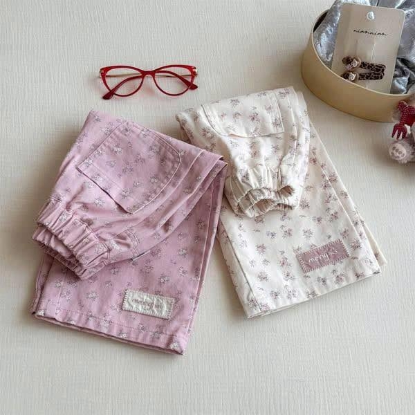Quần kaki ống suông FHW 4 mẫu nice day, hoa nhí 2 màu trắng, hồng