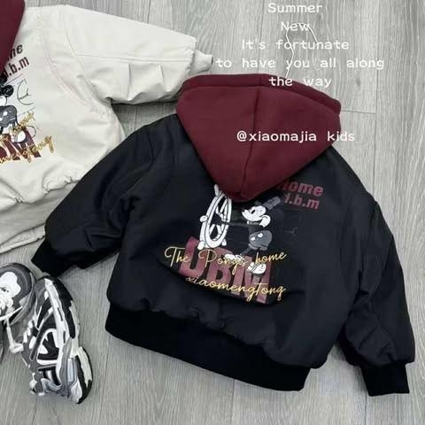 Áo khoác bomber trần bông có mũ Mickey GOD 2 màu đen, be