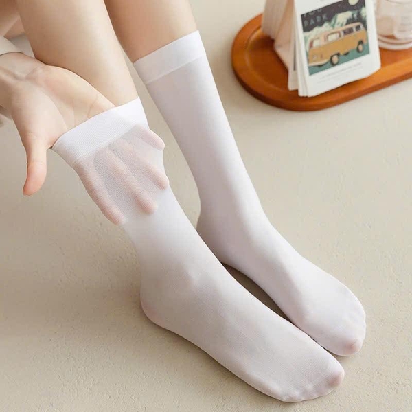 Set 3 đôi tất cao cổ màu trắng, đen