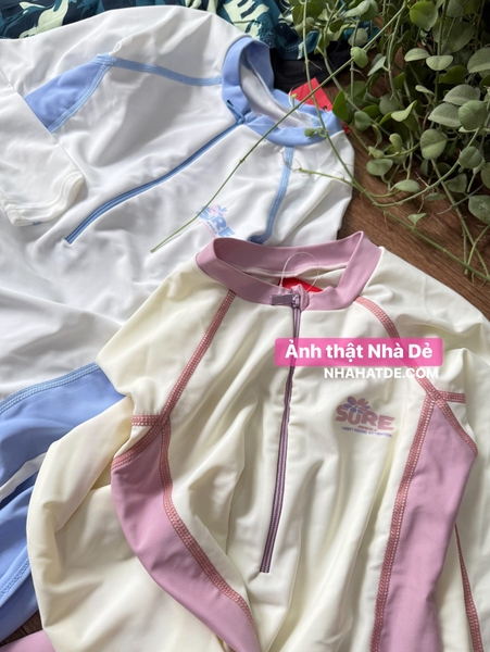 Bộ bơi dài tay kéo khóa chữ Sure 2 màu xanh, hồng