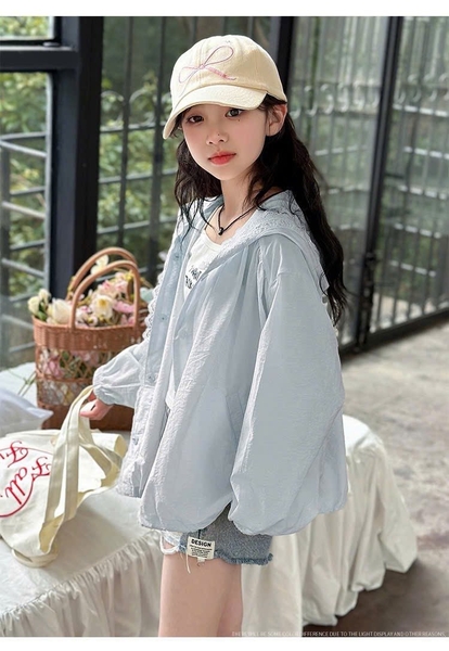 Áo khoác gió phối viền ren 2 màu xanh, vàng