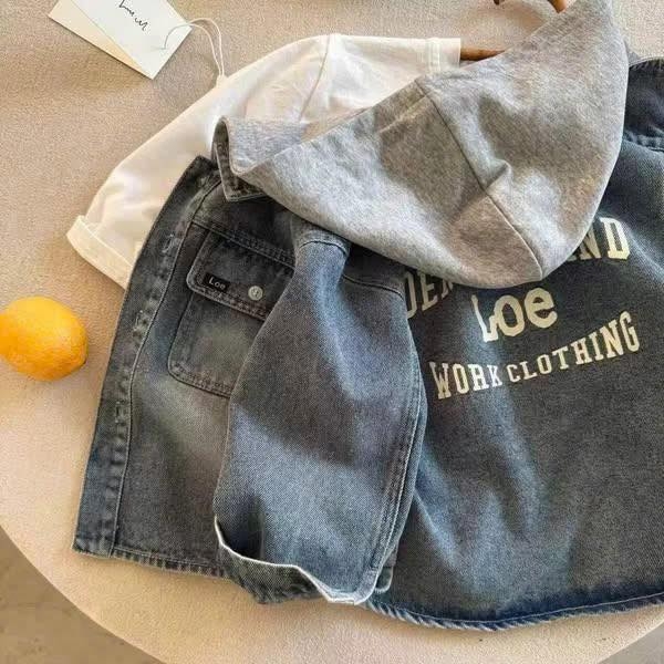 Áo khoác jeans xanh mũ tháo rời được cho bé trai