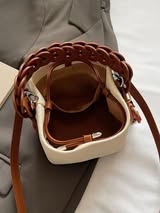 Túi giỏ quai tết đeo chéo kèm charm ngựa 15*16*13cm