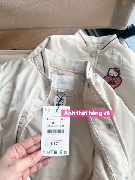 Áo bomber Zara trần bông Hello Kitty màu kem