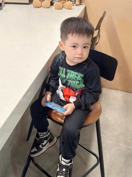 Set 2 bộ cotton dài tay Marvel Spiderman đen, xám