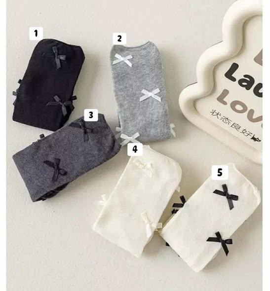 Set 3 đôi tất đùi đính nơ 3 màu trắng, ghi, đen