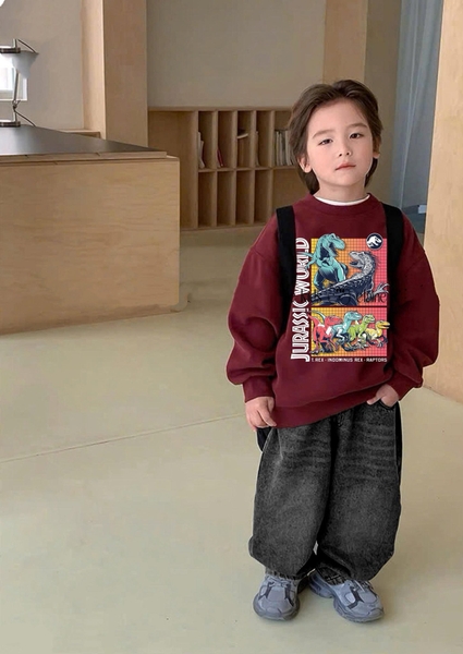 Bộ nỉ Elaine Jurrassic World khủng long áo nỉ đỏ quần jean