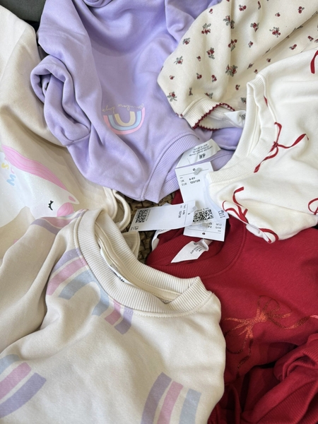 Áo nỉ tay bồng H&M nhiều mẫu