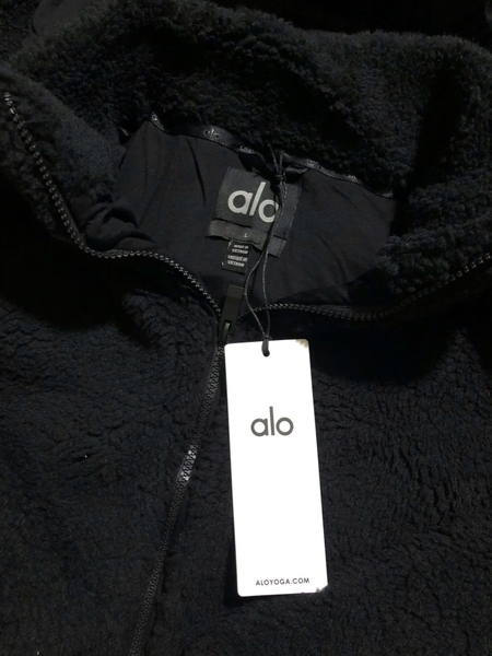 Áo khoác lông alo có mũ màu đen