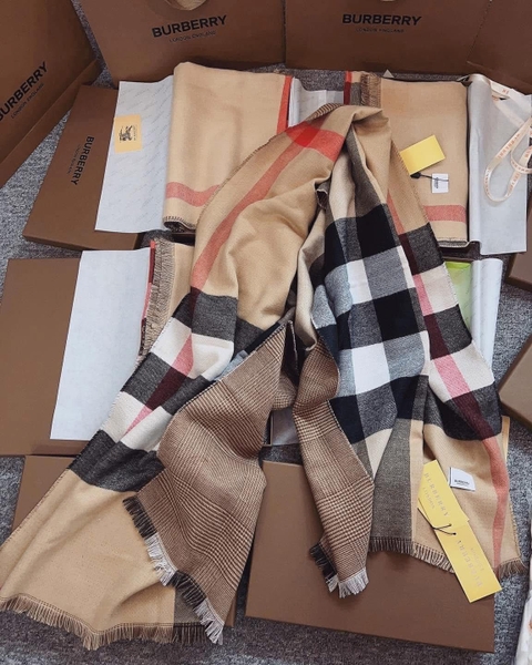 Khăn BBR họa tiết 2 mặt size 180x70cm full box