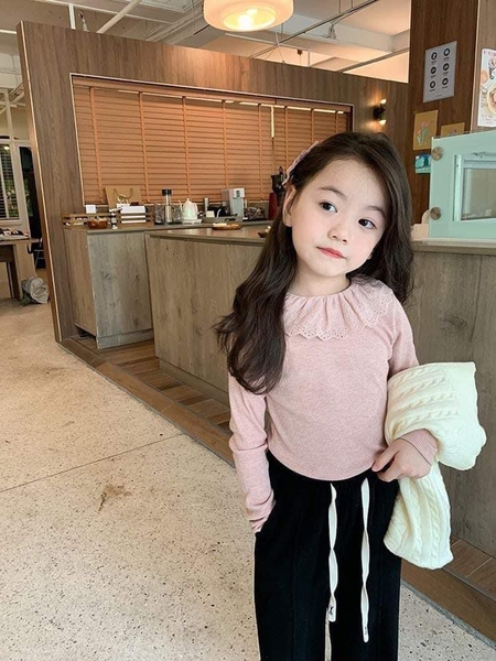 Áo thun cotton tăm AMBB dài tay cổ tròn phối ren 4 màu be, hồng, nâu, xanh